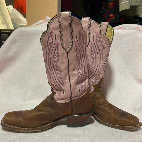 Justin pink Cowgirl boots box toe - Picture 1 of 7